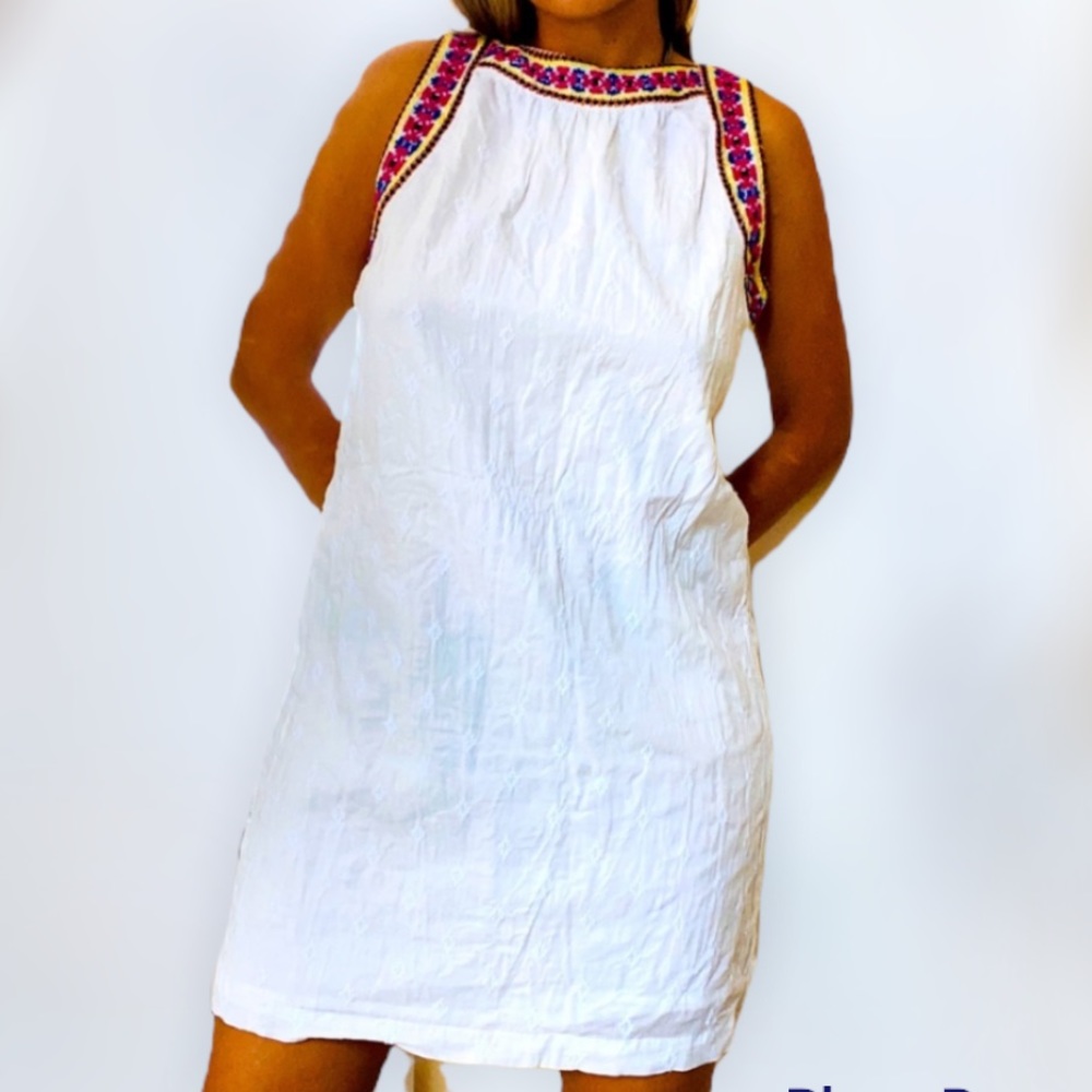 Old Navy white embroided dress